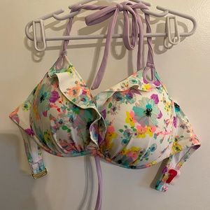 Women’s Victoria secret bathing suit top 36D